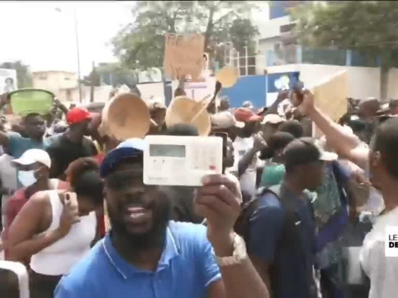 Sénégal: après la manifestation à Dakar, la campagne contre la vie chère grandit sur les réseaux sociaux