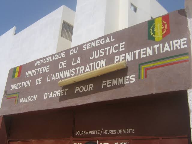 (EXCLUSIF) "ROX" : LA VIDÉO INTIME QUI OUVRE UN NOUVEAU FRONT JUDICIAIRE...L'IDENTITÉ LA NOUVELLE PLAIGNANTE ENFIN CONNUE 