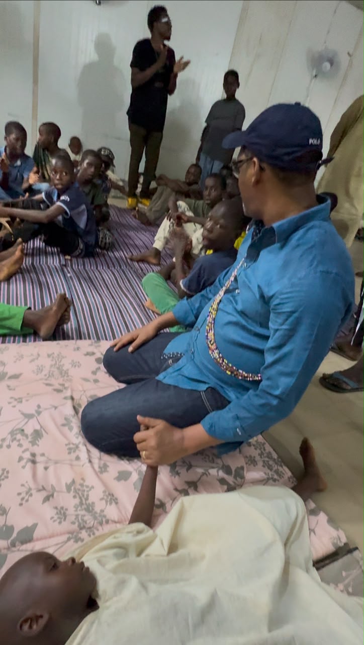 Mame Boye Diao, quand le maire s’agenouille devant la tradition et se grandit aux yeux de son peuple