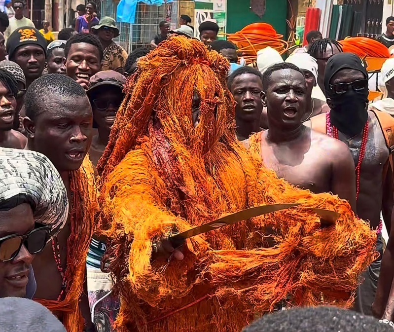 Mame Boye Diao, quand le maire s’agenouille devant la tradition et se grandit aux yeux de son peuple Mame Boye Diao, quand le maire s’agenouille devant la tradition et se grandit aux yeux de son peuple