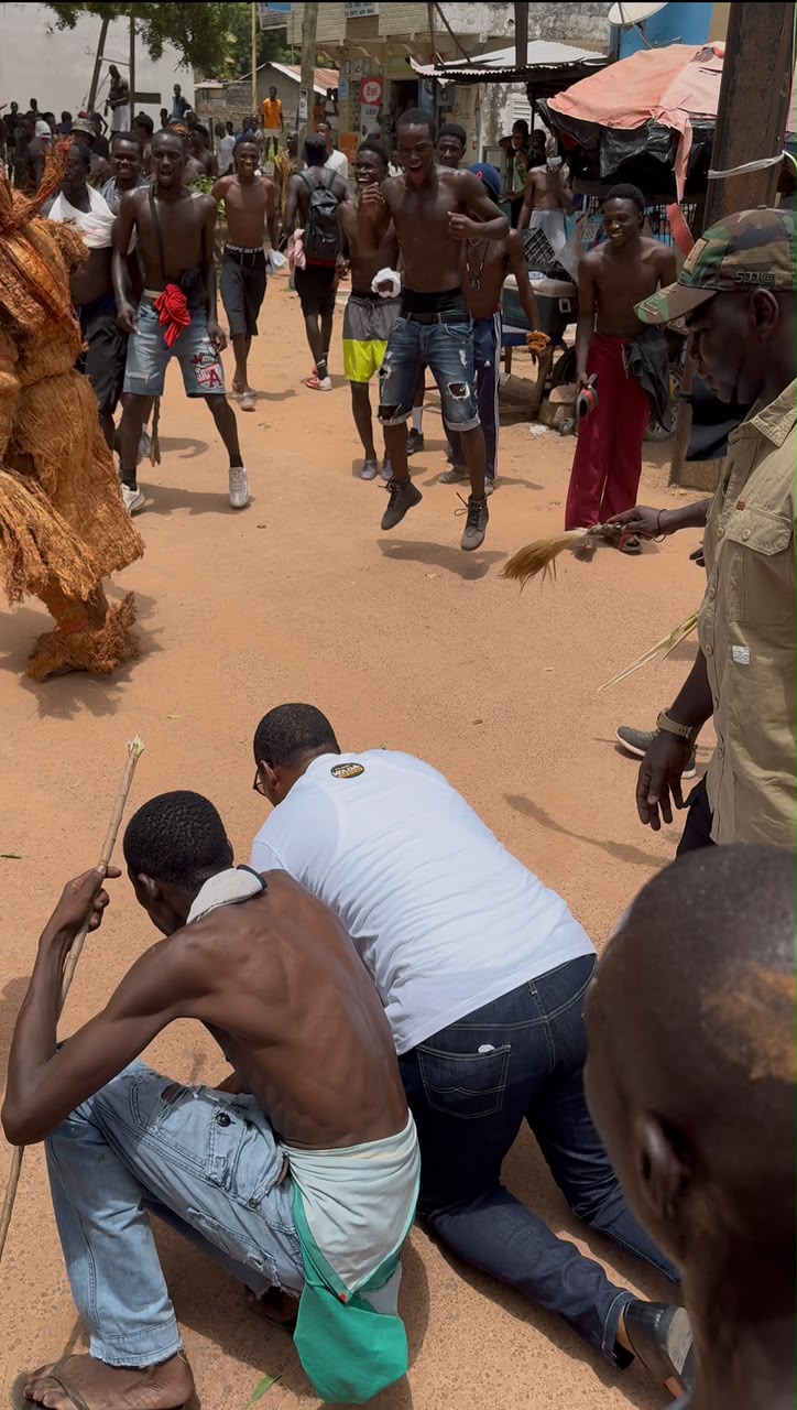 Mame Boye Diao, quand le maire s’agenouille devant la tradition et se grandit aux yeux de son peuple