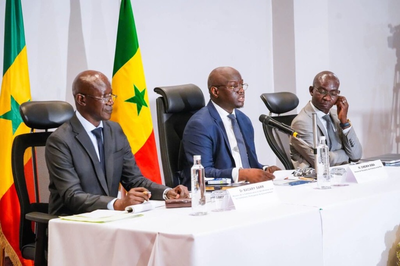 Le mirage de l'accord avec le FMI : Le Sénégal sous le joug d'une dette à prix d'or Le mirage de l'accord avec le FMI : Le Sénégal sous le joug d'une dette à prix d'or