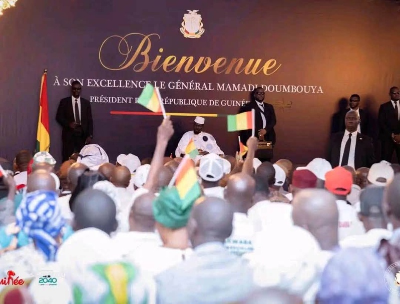 Sécurité républicaine et ferveur patriotique : Les coulisses de la rencontre historique entre Mamadi Doumbouya et la diaspora guinéenne à Abidjan