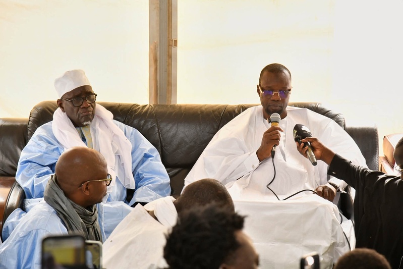 Le Président de l’Assemblée nationale présente ses condoléances à Serigne Fallou Sohibou Mbacké Le Président de l’Assemblée nationale présente ses condoléances à Serigne Fallou Sohibou Mbacké