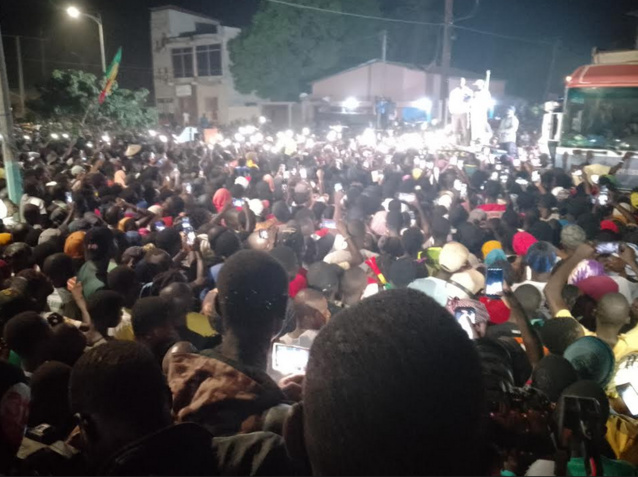 L’impérial triomphe d’Ousmane Sonko à Ziguinchor : La démonstration de force du maître incontesté du Sud (IMAGES)