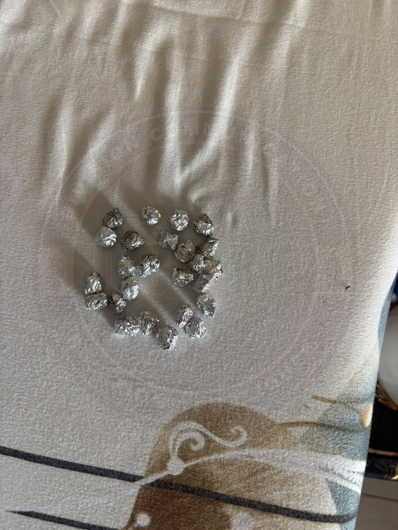 Drogue dans les Sicap: le GLAD fait tomber un Nigérian avec cocaïne et crack Drogue dans les Sicap: le GLAD fait tomber un Nigérian avec cocaïne et crack