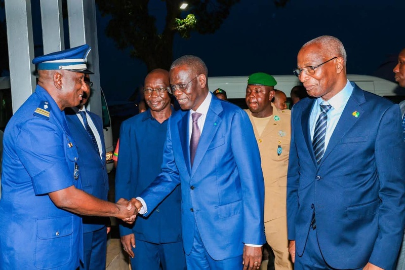 68e anniversaire de la Guinée: Ahmadou Al Aminou Lo à Conakry, Dakar célèbre la fraternité Sénégalo- Guinéenne