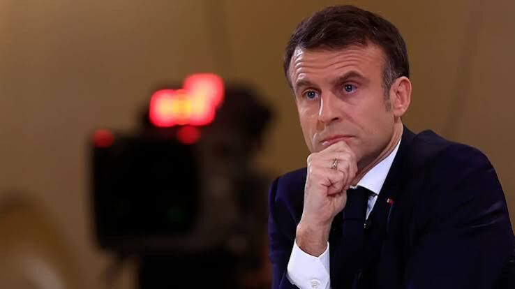 La popularité de Macron au plus bas depuis 2017, Bardella et Le Pen perdent aussi du terrain