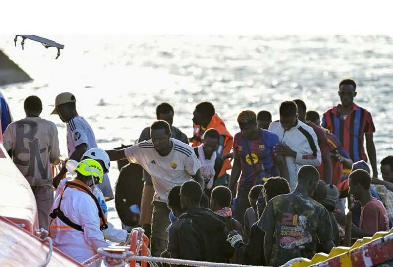  Drame migratoire : 668 migrants secourus aux Canaries en une journée, deux pirogues parties du Sénégal et de la Gambie parmi les rescapées