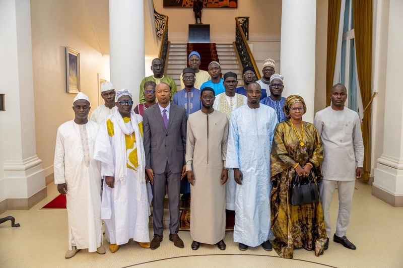Souveraineté économique : Le président Diomaye Faye mise sur les artisans pour bâtir le Sénégal de demain Souveraineté économique : Le président Diomaye Faye mise sur les artisans pour bâtir le Sénégal de demain