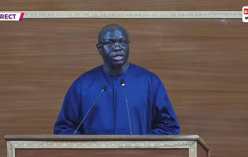 LFR 2026 : Cheikh Diba désamorce la crise parlementaire et ouvre la voie au compromis