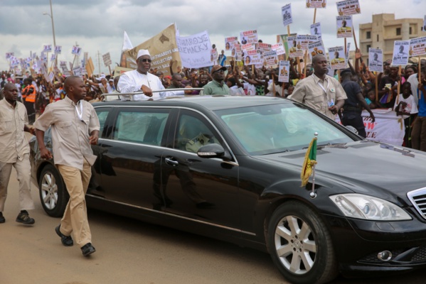 L'agenda de Macky Sall de ce samedi : Visite à Bargny et Diamniadio, pose de première, inauguration du pont de l’Emergence ... L'agenda de Macky Sall de ce samedi : Visite à Bargny et Diamniadio, pose de première, inauguration du pont de l’Emergence ...