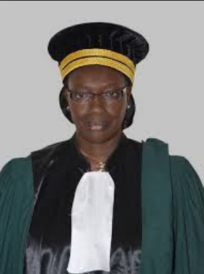 Portrait de Seynabou Ndiaye Diakhaté, la nouvelle patronne de l'OFNAC Portrait de Seynabou Ndiaye Diakhaté, la nouvelle patronne de l'OFNAC