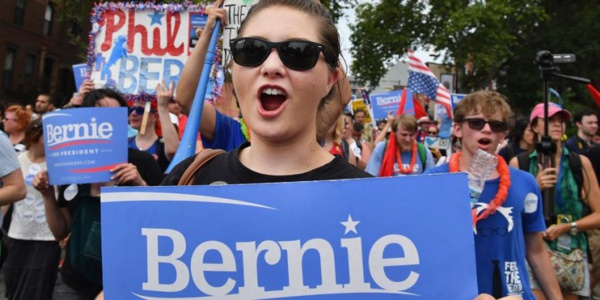 Bernie Sanders appelle à faire barrage contre Donald Trump Bernie Sanders appelle à faire barrage contre Donald Trump