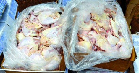 1,5 tonne de cuisses de poulets impropres saisie 1,5 tonne de cuisses de poulets impropres saisie