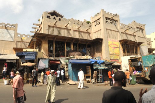 Non, les prix des denrées n’ont pas diminué de moitié au Sénégal Non, les prix des denrées n’ont pas diminué de moitié au Sénégal