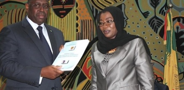 Les vérités de Nafi Ngom Keïta à Macky Sall avant son départ de l’Ofnac (Lettre) Les vérités de Nafi Ngom Keïta à Macky Sall avant son départ de l’Ofnac (Lettre)