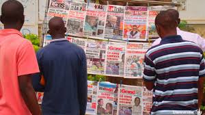 NAFI NGOM KEÏTA SE PAIE LA UNE DES QUOTIDIENS NAFI NGOM KEÏTA SE PAIE LA UNE DES QUOTIDIENS