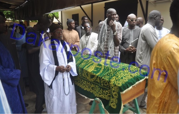 Les images de la levée du corps du défunt président de la Chambre de Commerce de Dakar Les images de la levée du corps du défunt président de la Chambre de Commerce de Dakar