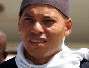 Marche de l’opposition : Karim Wade affole la République Marche de l’opposition : Karim Wade affole la République