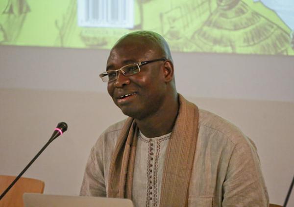 Dr Massamba Gueye : le silence ferait de nous des lâches