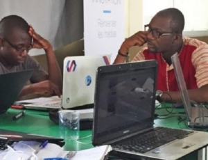 Journalisme sensible au conflit: les médias face au problème des terminologies Journalisme sensible au conflit: les médias face au problème des terminologies