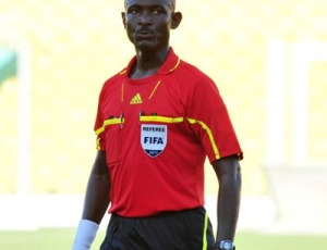 L’arbitre ghanéen Joseph O Lamptey suspendu 3 mois par la CAF, il ne prendra pas part à la CAN