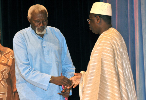 ​Macky Sall sur le décès d’Ousmane Sow : «Le Sénégal perd ainsi une figure éminente de son paysage cultuel»