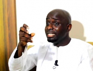 Thierno Bocoum : la patrie avant le parti c’est un slogan, «la réalité dans ce pays, c’est la pauvreté» Thierno Bocoum : la patrie avant le parti c’est un slogan, «la réalité dans ce pays, c’est la pauvreté»