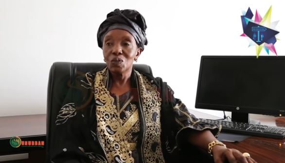 Cette vidéo de feue Fatoumata Makhtar Ndiaye risque de vous faire pleurer. C’est émouvant