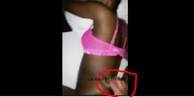Scandale. Une jeune fille filmée en pleins rapports sexuels pour 30.000 Cfa Scandale. Une jeune fille filmée en pleins rapports sexuels pour 30.000 Cfa