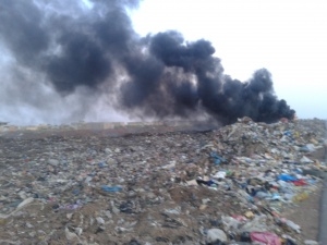 Incendie à la décharge de Mbeubeuss: 2 personnes tuées, 2 autres gravement blessées Incendie à la décharge de Mbeubeuss: 2 personnes tuées, 2 autres gravement blessées