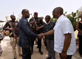 Côte d'Ivoire : les mutineries s'étendent à Abidjan