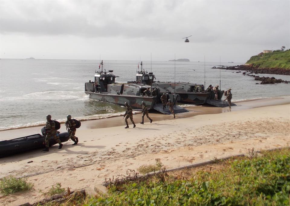 URGENT! Les opérations militaires démarrent en Gambie...Des coups de feux nourris ont été entendus 