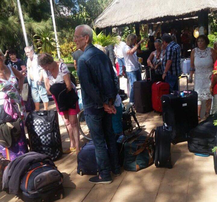 Arrêt sur image !Des touristes qui fuient la Gambie