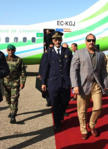 Le Président Aziz a quitté Dakar pour regagner sa Mauritanie; Barrow contnue de s'entretenir avec le Pr Sall
