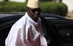 13 voitures, 50 personnes et un cargo tchadien quittent la Gambie avec Jammeh 