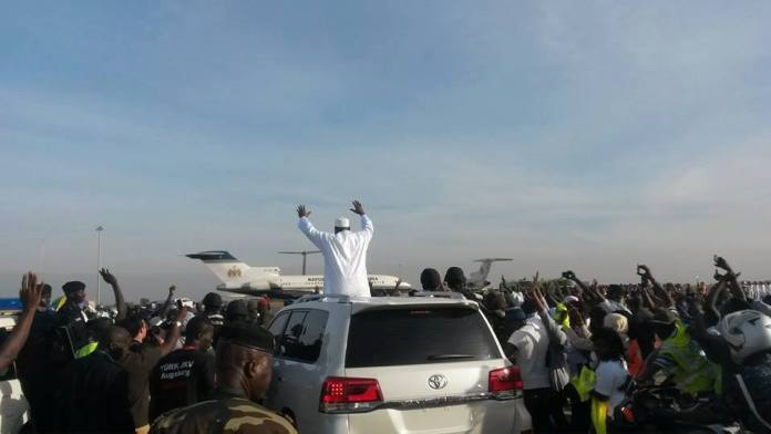 (04 photos) L’accueil historique réservé à Adama Barrow par les gambiens