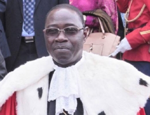 Mamadou Badio Camara aux magistrats: « L’indépendance du juge, c’est la soumission à la loi »