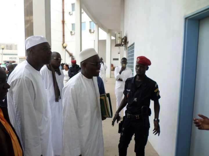 Les images exclusives de l'arrivée de Khalifa Sall