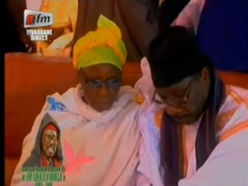 L'arrivée émouvante de Sokhna Fatou Sy, fille de Serigne Cheikh