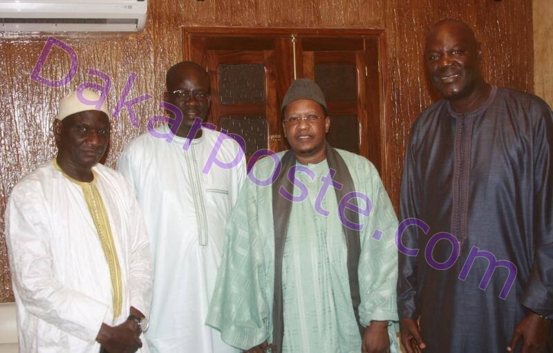 Les images exclusives de la visite des proches de Khalifa Sall chez le marabout Cheikh Oumar Tall