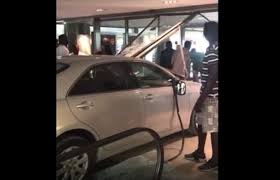 ACCIDENT AU SEA PLAZA  Une maladresse à 200 millions F CFA