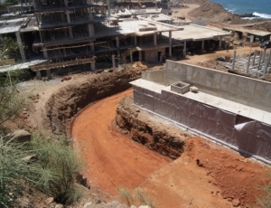 Constructions irrégulières sur le littoral : après le mur des Turcs, les villas de la honte
