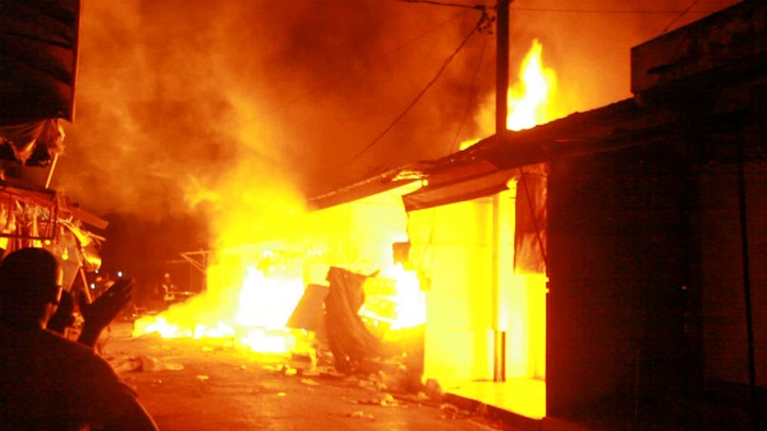 URGENT-  L'école Askya Mohamed prend feu