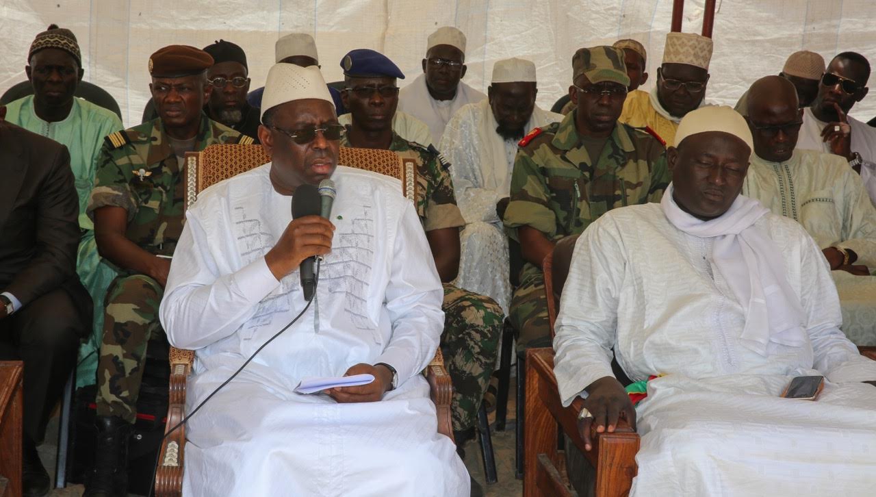 Présentation des condoléances de la Nation aux familles des victimes de l’accident de Bettenty Présentation des condoléances de la Nation aux familles des victimes de l’accident de Bettenty