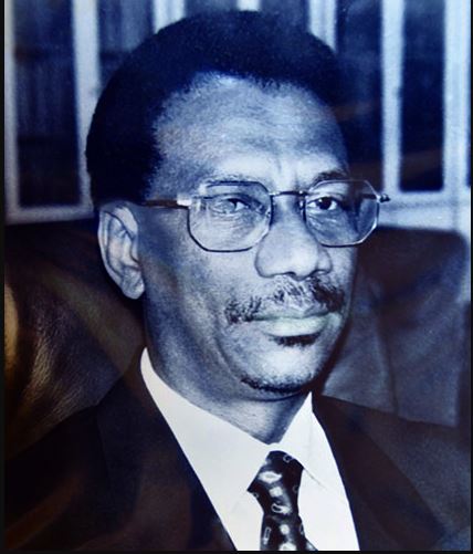 ​Macky Sall dépoussière Abdourahmane Sow (75 ans), ancien ministre d’Abdou Diouf