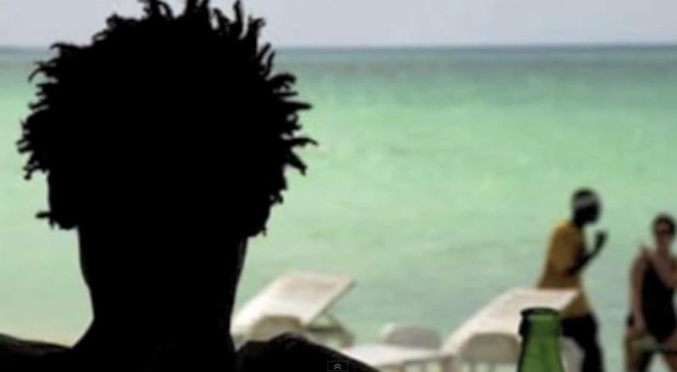 Confidence d’un gigolo : Khalifa, amant de Adja O. Ndiaye mariée de son état, raconte Confidence d’un gigolo : Khalifa, amant de Adja O. Ndiaye mariée de son état, raconte