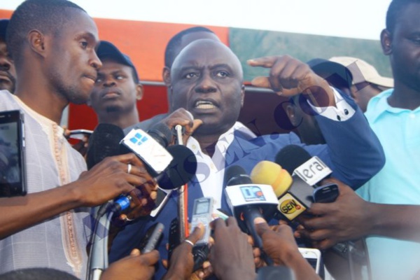 Idrissa Seck défie BBY: «Macky Sall est très petit pour nous diviser »