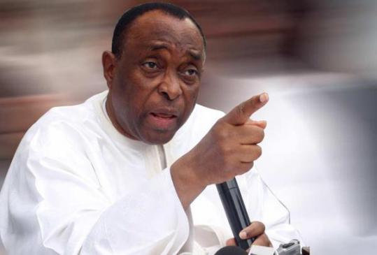 Jean Paul Dias s'attaque à Macky et à son frère Aliou Sall